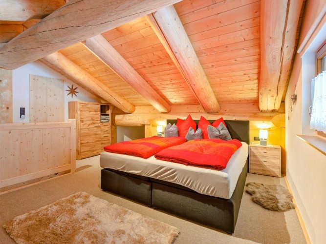 2 Bedrooms Cottage