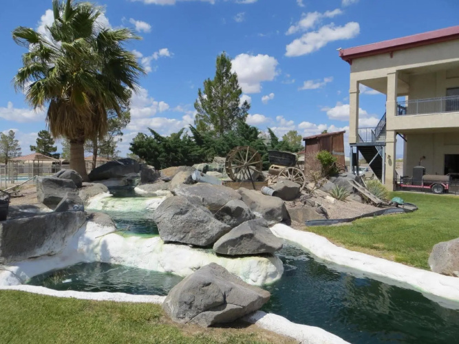 Longstreet Inn & Casino photo 10