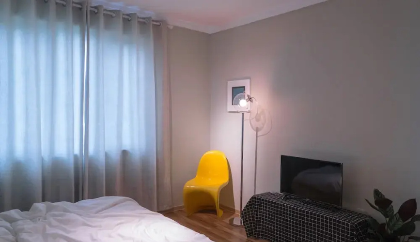 Cactus space- Sanlitun Artistic Elegance Apartment