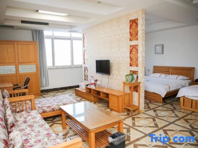 Triple Suite