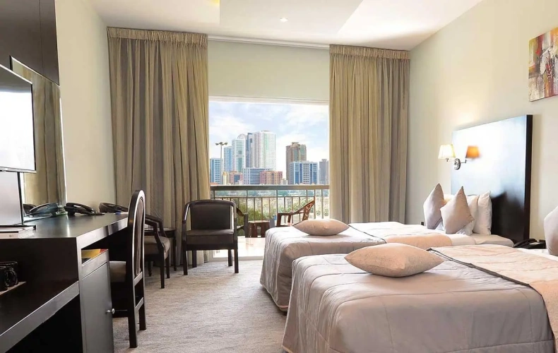 Standard room with city view