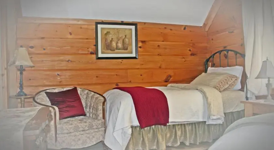 Akane Log Home B&B