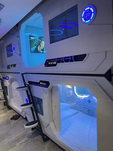 Jianpuke Space Capsule Backpacker Hostel
