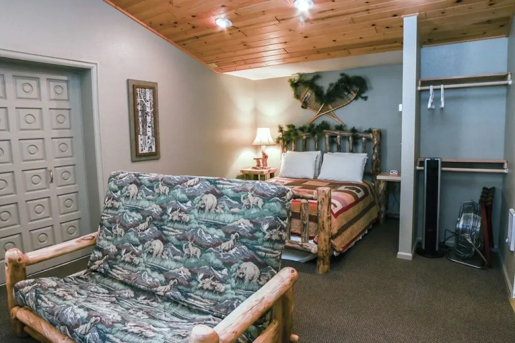 Fawn Valley Inn