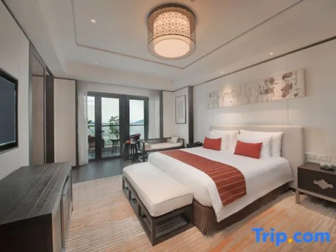 Quadruple Suite