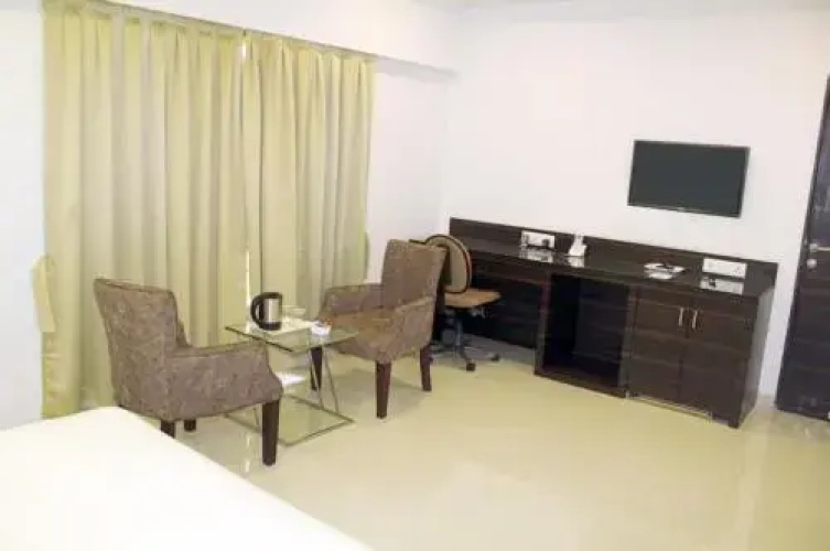 Hotel Virgo Seasons