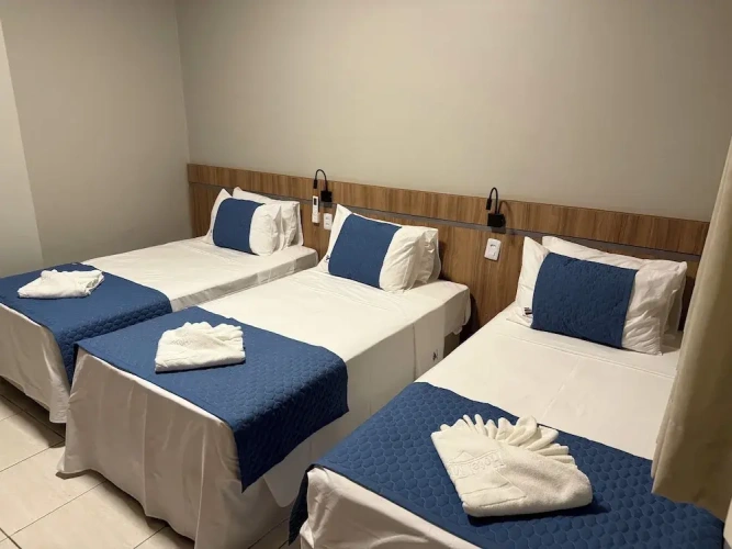 Standard Triple room