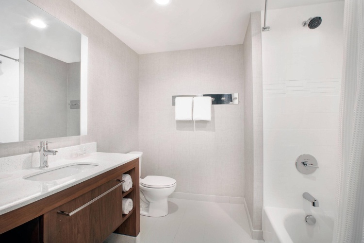 1 Bedroom Quadruple Suite