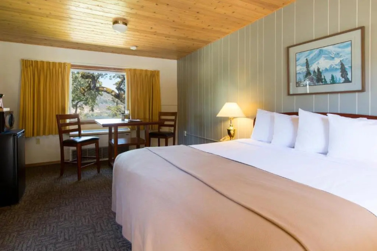 Westcliff Lodge