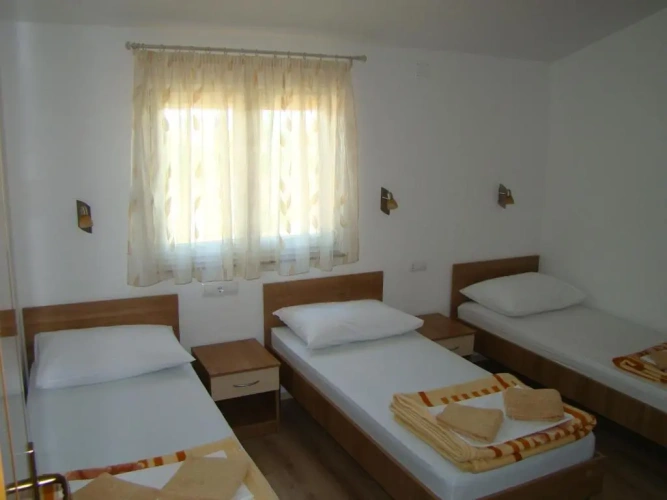 Standard Twin room with view