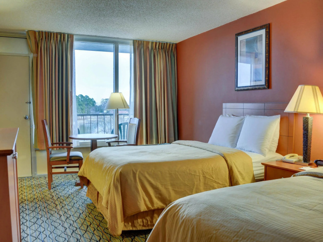 DoubleTree by Hilton Hot Springs
