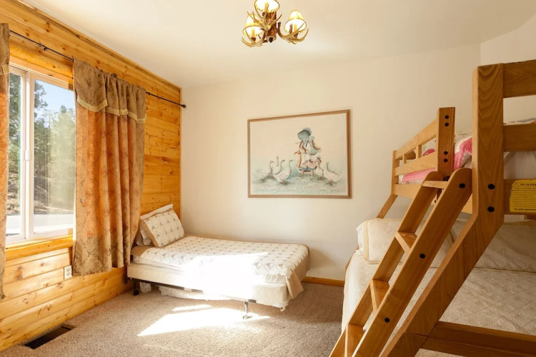 No. 18 Stony Creek Lodge Home