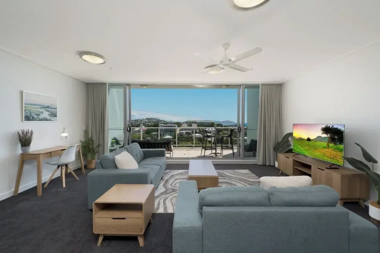 2 Bedrooms Apartment with balcony