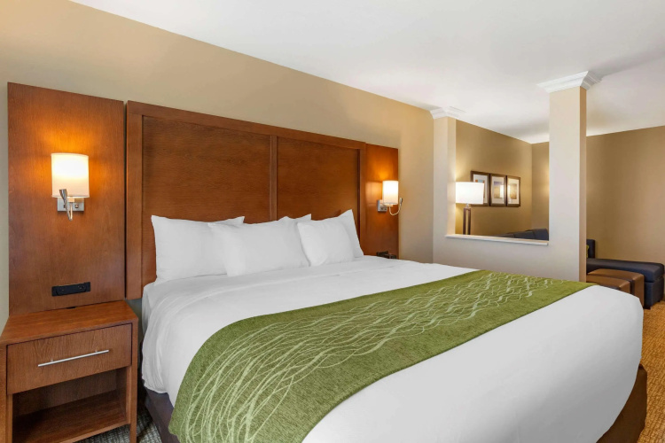 Comfort Suites Albuquerque Airport