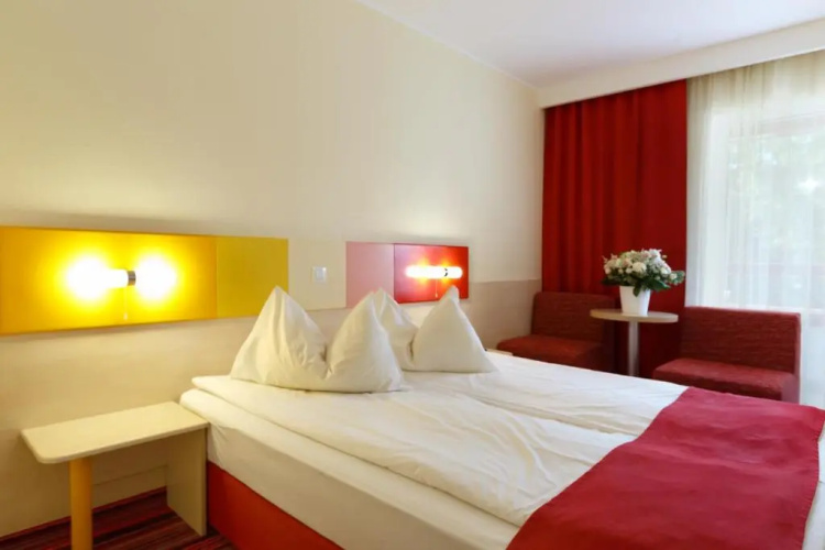 Zenith Hotel Conference & Spa