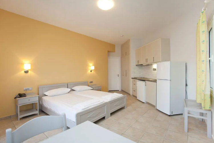 Phaedra Hotel