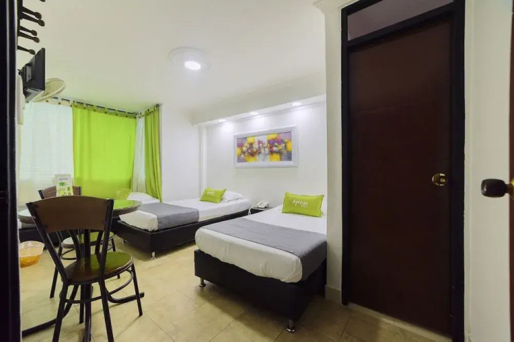 Hotel Konfortinn