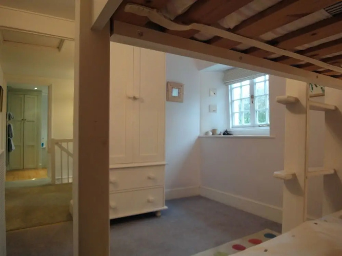 1 Rose Cottages