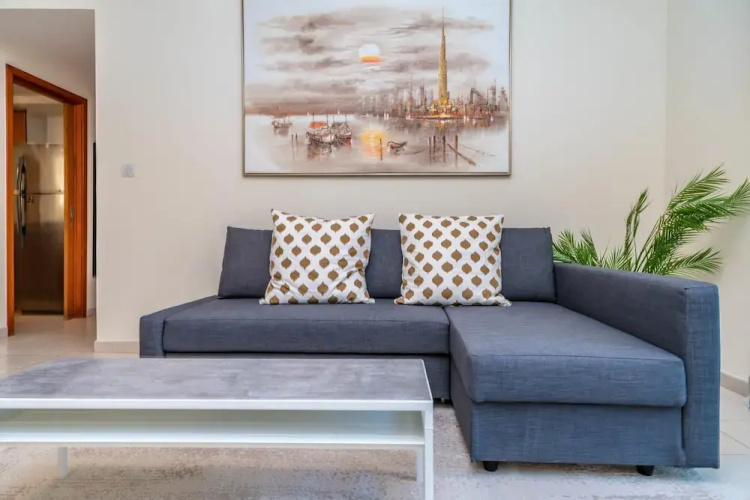 Luxe 1BD Sleeps 4 Parking Pool Gym