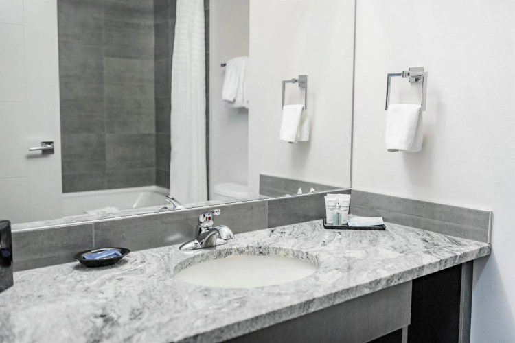 Park Inn By Radisson, Leduc, Ab photo 9