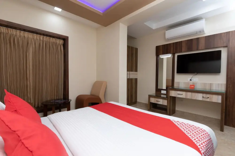 Capital O 16775 Subaithal Residency