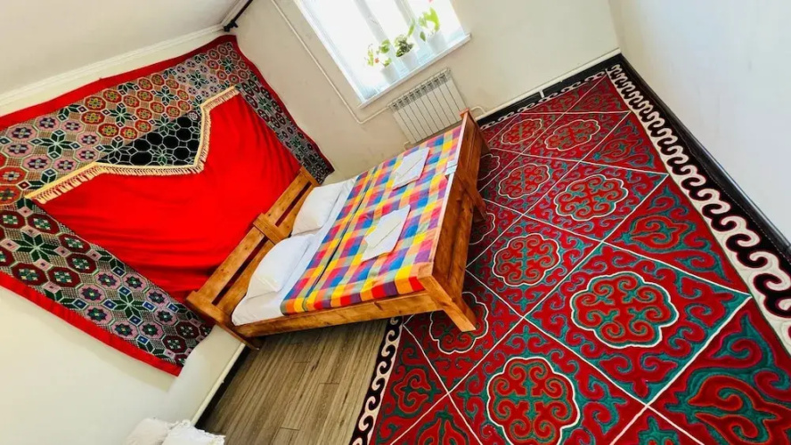 DADOW Guesthouse