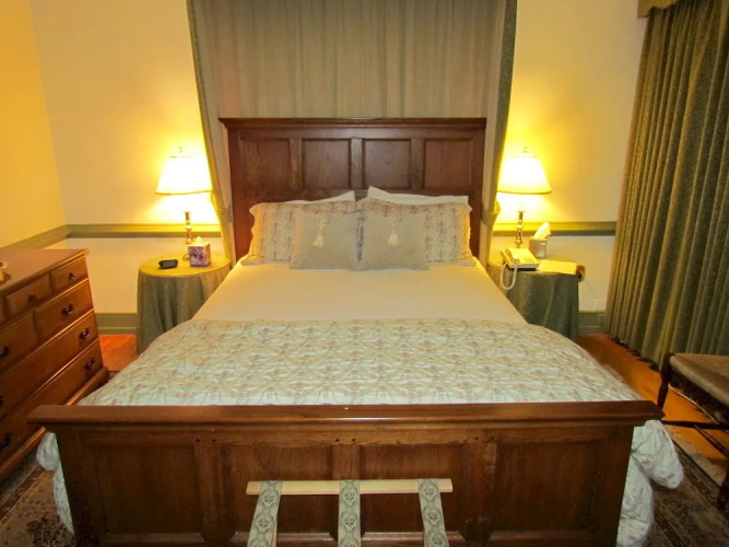 Bridgetown Mill House Restaurant and Inn