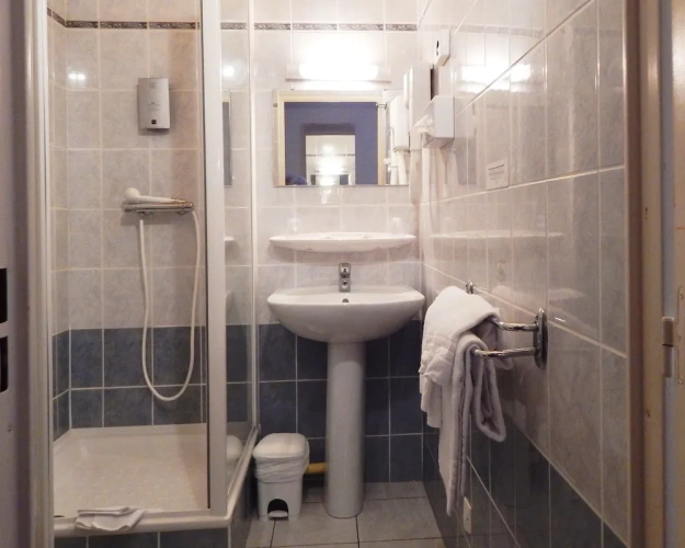 Comfort room