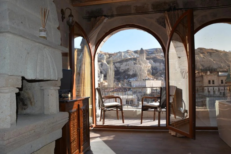 Angel Cave Suite
