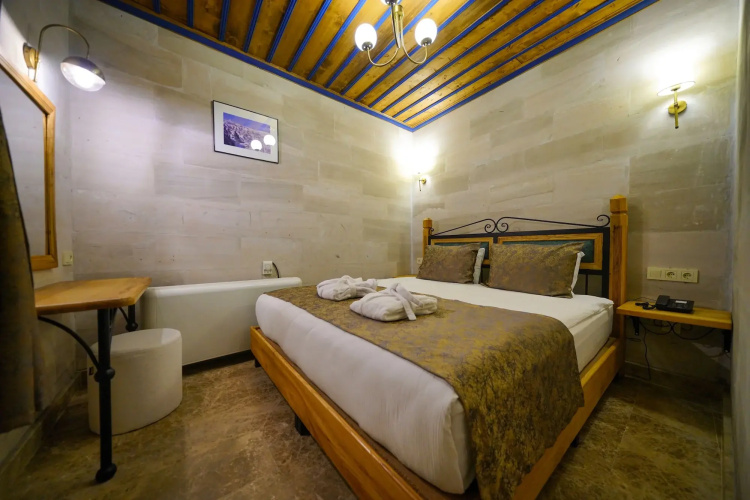 Cave Hotel Saksagan