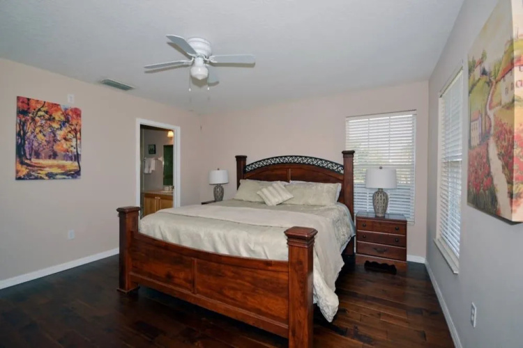 Formosa Gardens 220794
