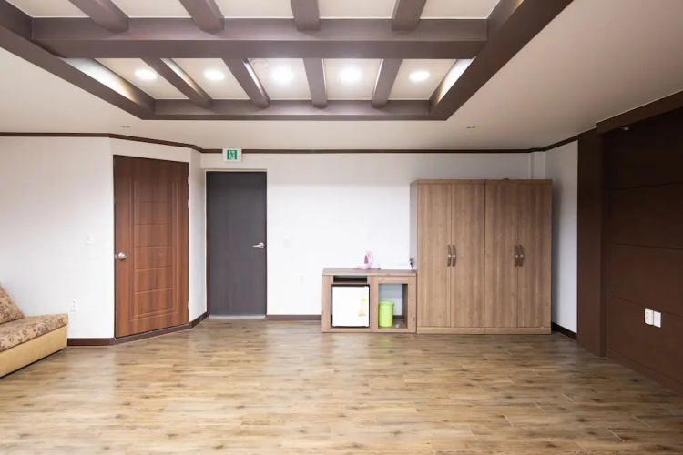 Dogo Elim Hotel