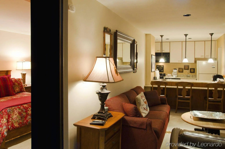 Manor Vail Lodge