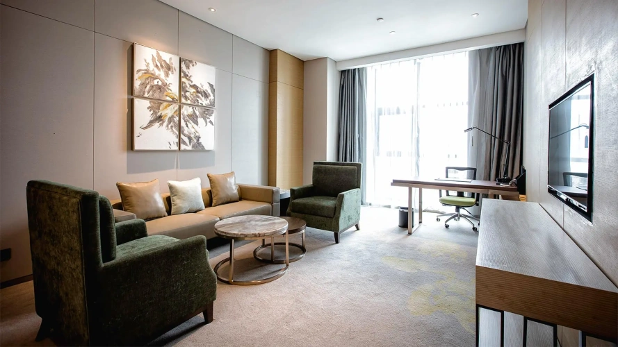 Double Suite