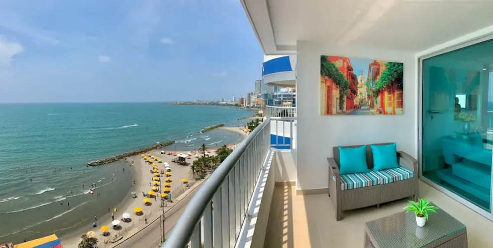 2 Bedroom Beachfront Apartment 2p1-al2 With Pool And Wifi