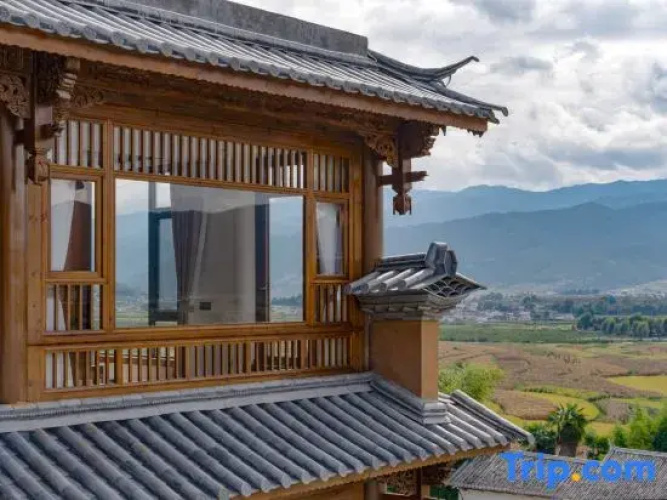Shaxi Xihe Courtyard
