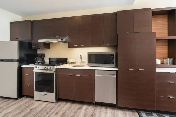 1 Bedroom Suite