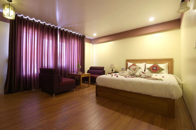 The Mountaineer Hotel