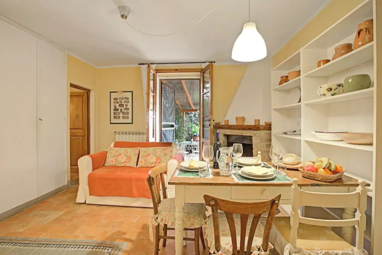 Francigena Pergola Apartment Shared Pool