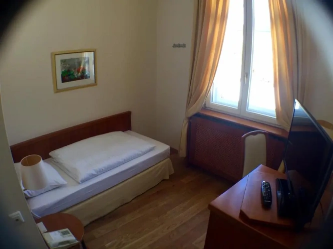Economy Single room