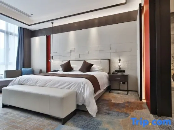 Deluxe Double Suite