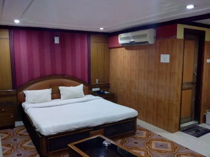 Hotel Rodali Residency