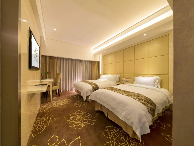Rio Hotel