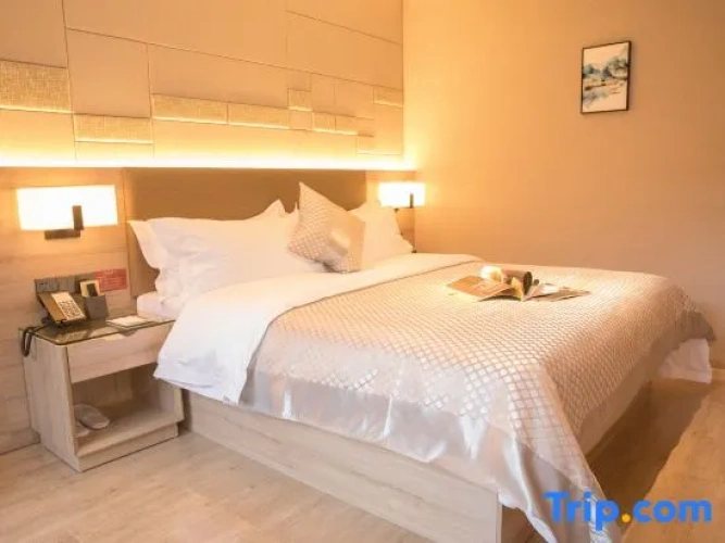 Deluxe Twin Suite