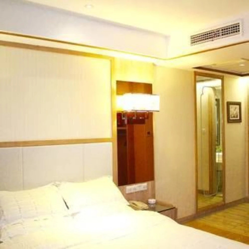 Wuyue Qianmen Hotel