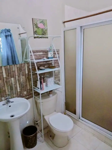 Doug Manor 2bedroom Apartment