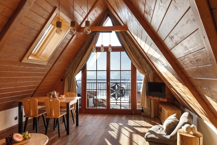 1 Bedroom Deluxe Apartment with balcony and with mountain view