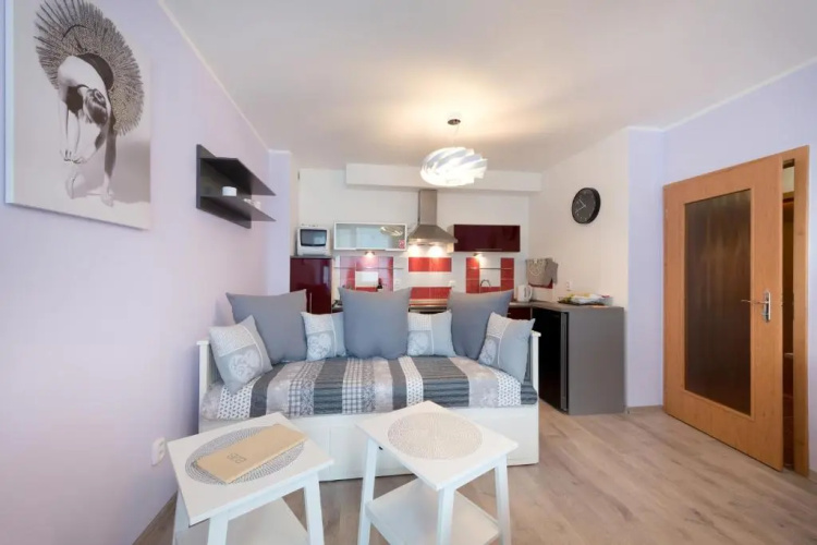 B2B Apartments
