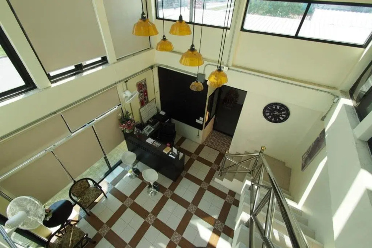 The Rich Residence