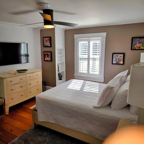 Comfort room